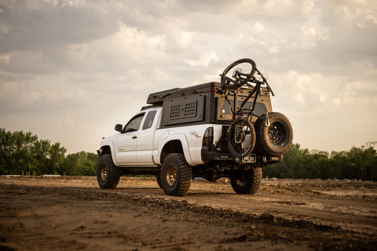 MSJ Off-Road Vanguard Camper