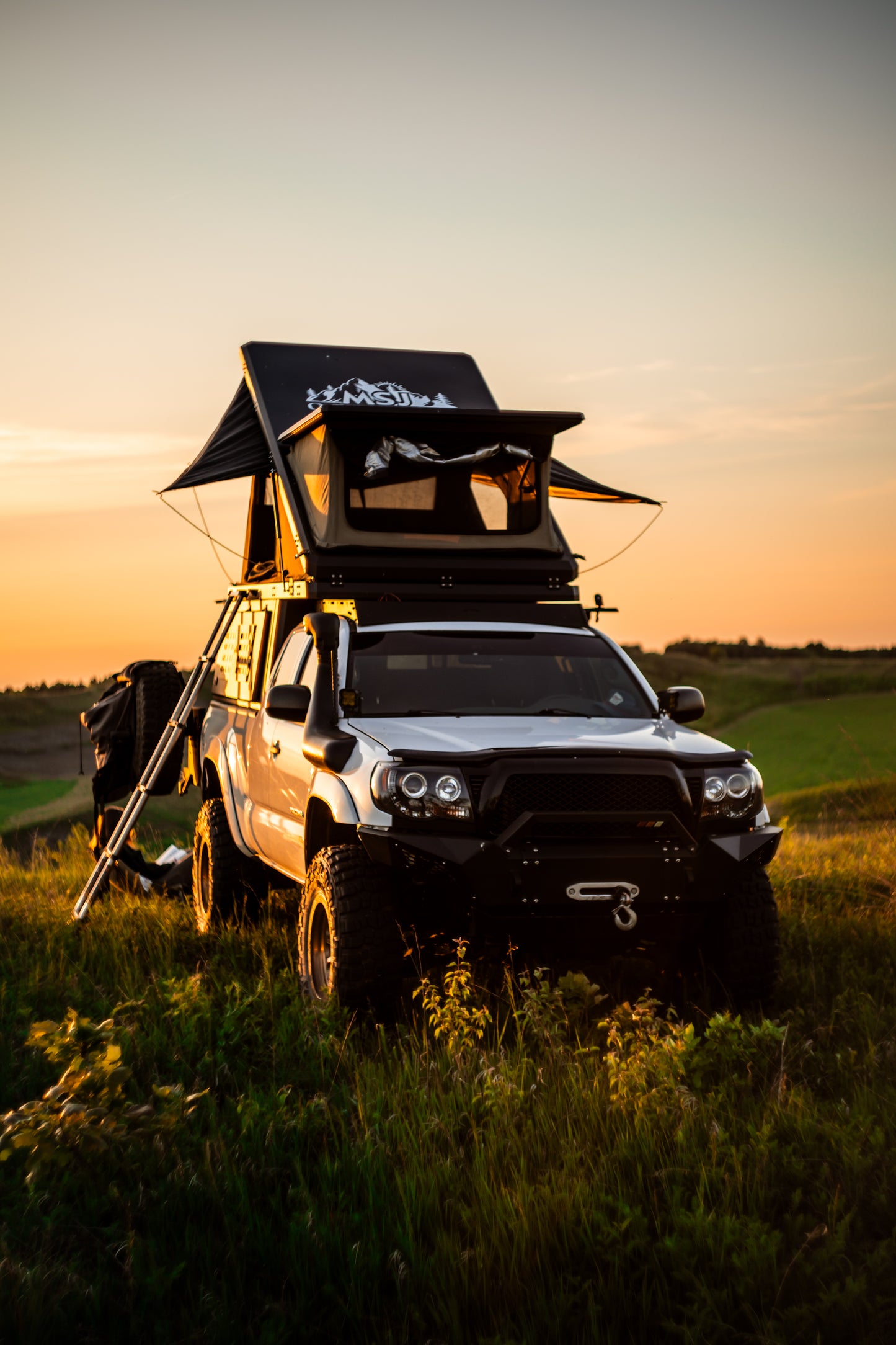 MSJ Off-Road Vanguard Camper
