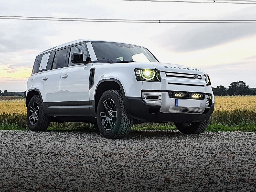 Land Rover Defender (2020+) - Grille Mount Only