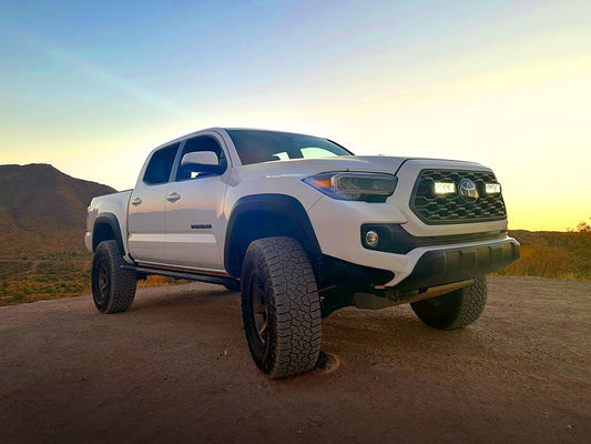 Toyota Tacoma TRD Sport/Offroad (2020-2023) Grille Kit with LR-750 Beacon - GK-USTAC-BCN-01K